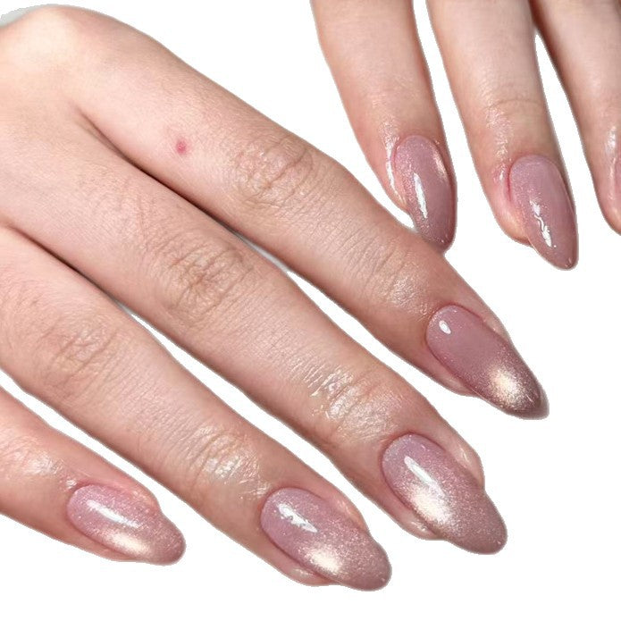 Elegante Kunstnägel mit Hochglanz-Finish Karnz