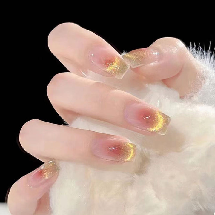 Elegantes Press-On-Nagelset mit glänzendem Finish