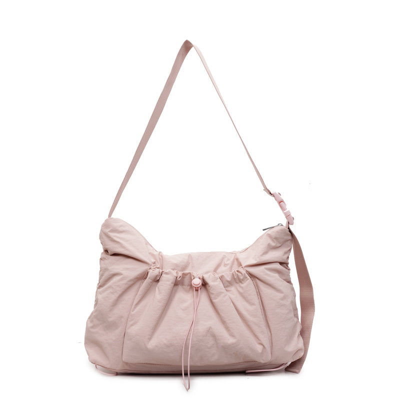 Lässig funktionale Slingtasche