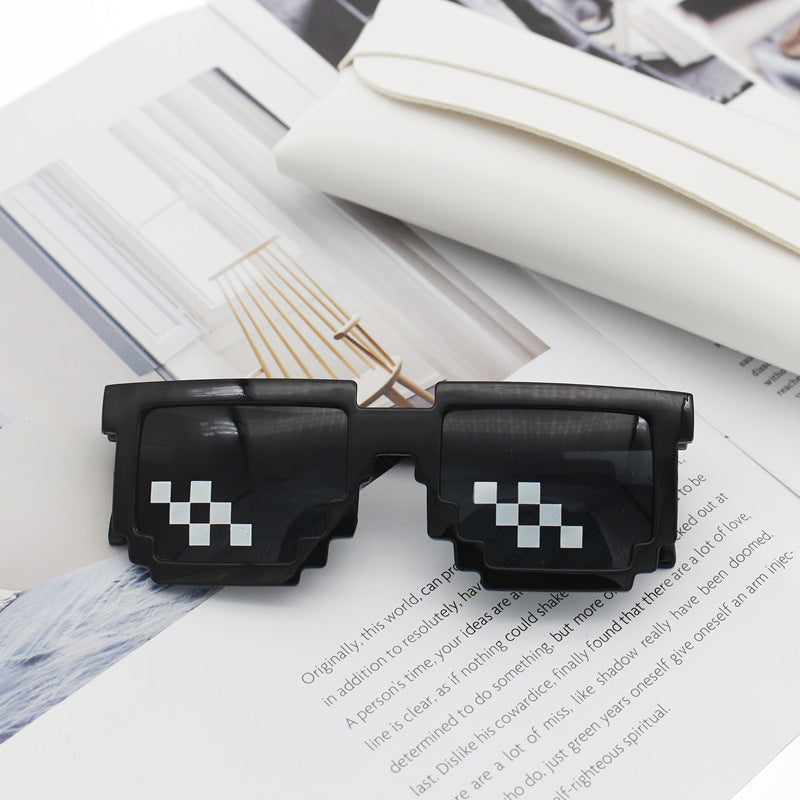 Damen Retro-Sonnenbrille im stylischen Pixel-Design Karnz