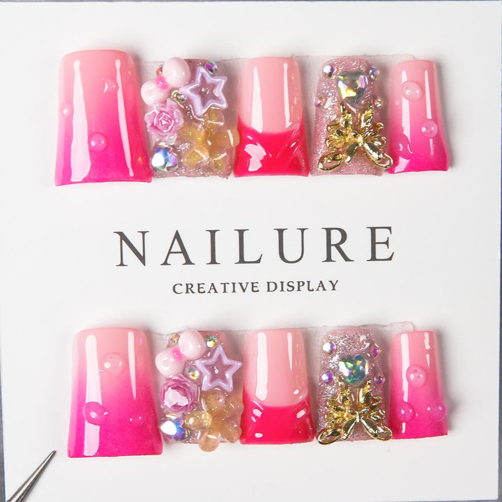 Dekorative Nagelspitzen