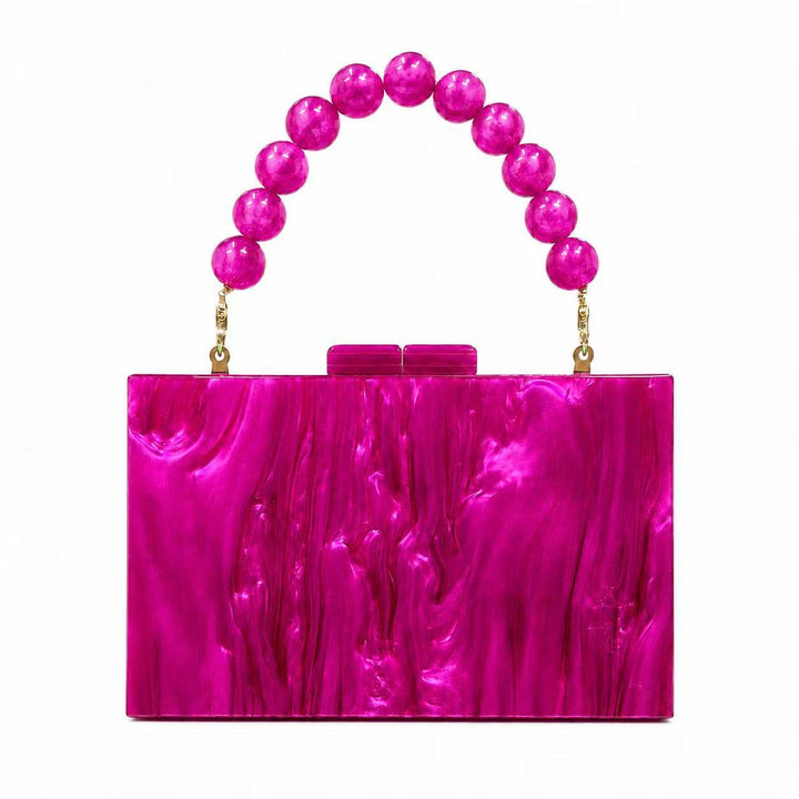 Elegante akribisch strukturierte Handtasche