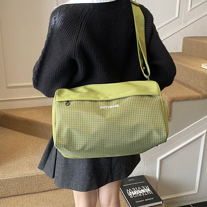 Elegante Utility Duffle Bag Karnz