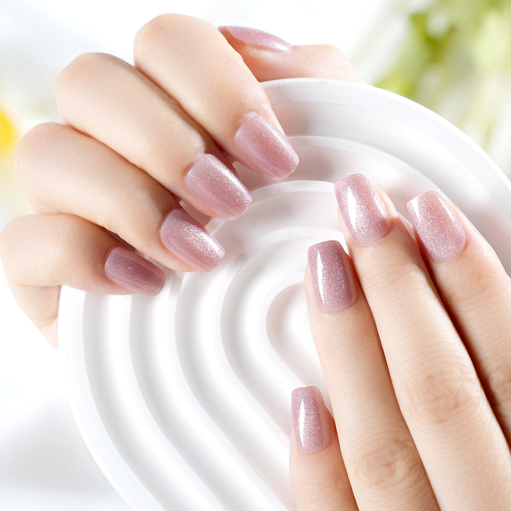 Elegantes Nagellack-Set Karnz