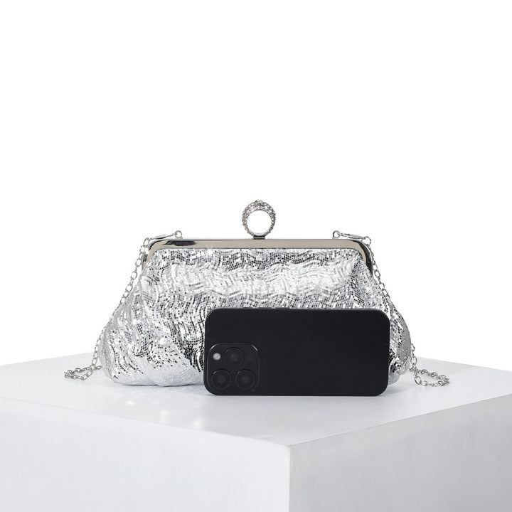 Vintage-inspirierte strukturierte Abend-Clutch