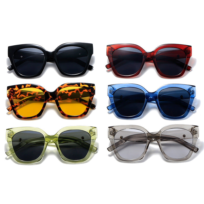 Damen extravagant gestaltete Sonnenbrille Karnz