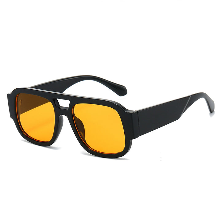 Moderne retro-inspirierte quadratische Sonnenbrillen Karnz