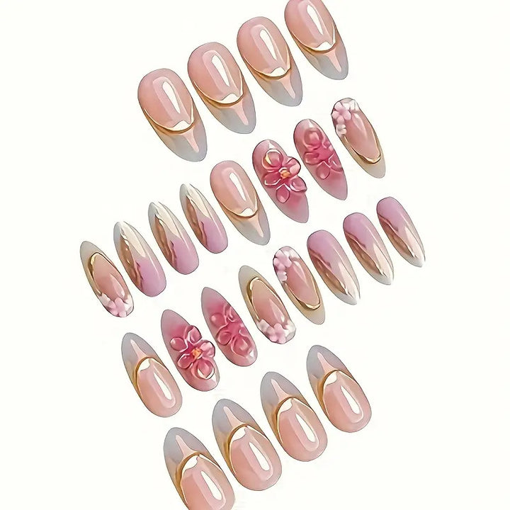 Floral Verziertes Press-On Nagelkunst Set Karnz