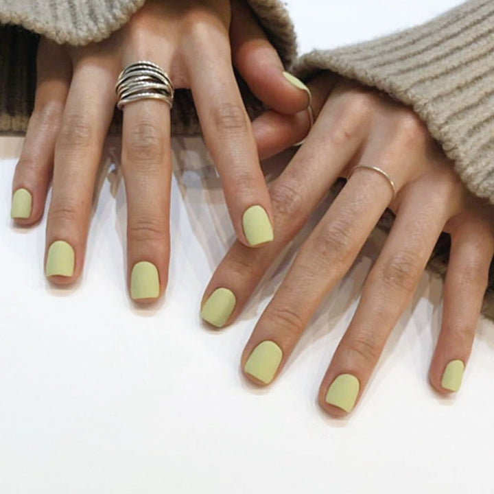 Premium Glänzendes Press-On Nagelset Karnz 1790727317
