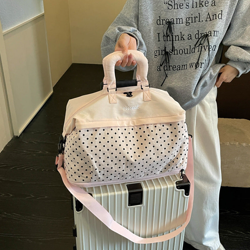 Stilvolle gepunktete Reis-Duffle-Tasche Karnz