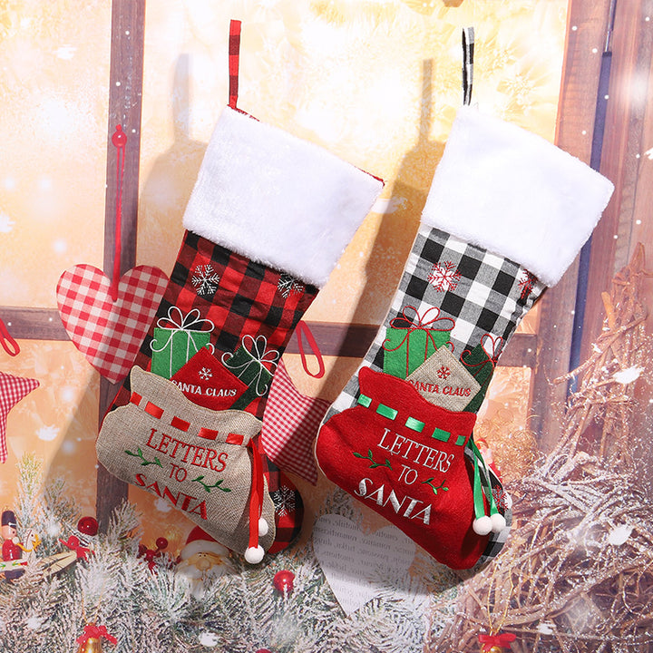 Festlicher Weihnachtsstrumpf mit klassischen Motiven Karnz
