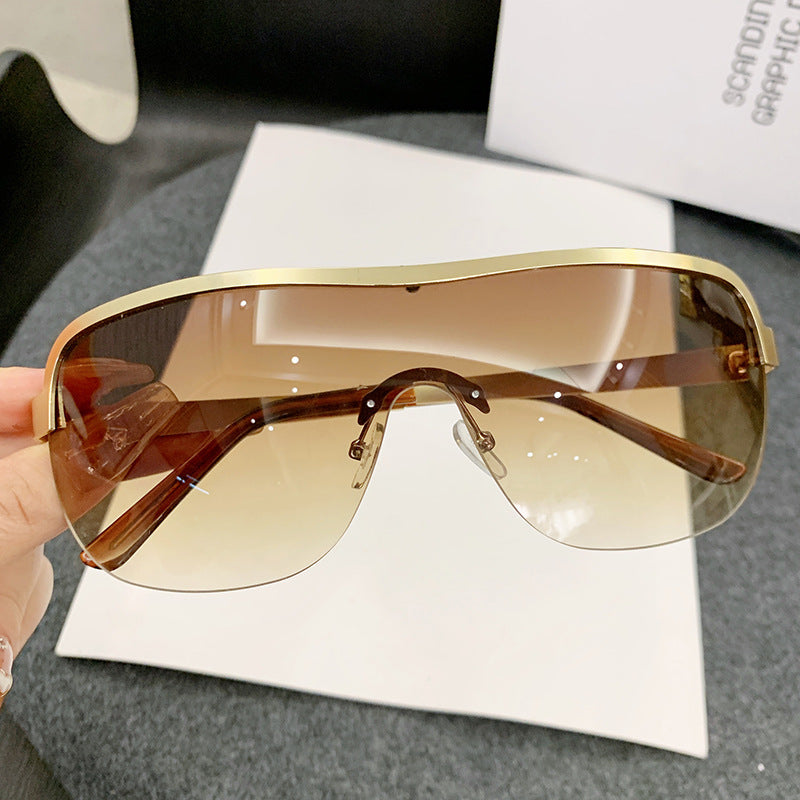 Damen futuristische Sonnenbrille mit elegantem minimalistischem Design Karnz