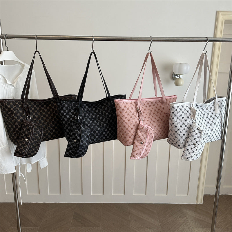Monogram Tote Tasche