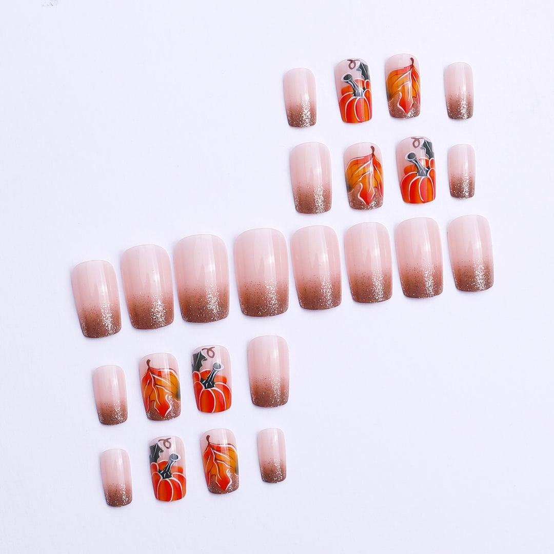 Künstlerische Kürbis-Themen-Nail Art