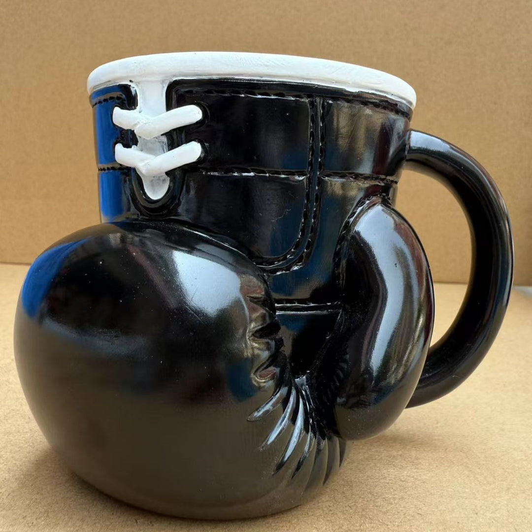 Boxhandschuh-förmige Kaffeetasse Karnz