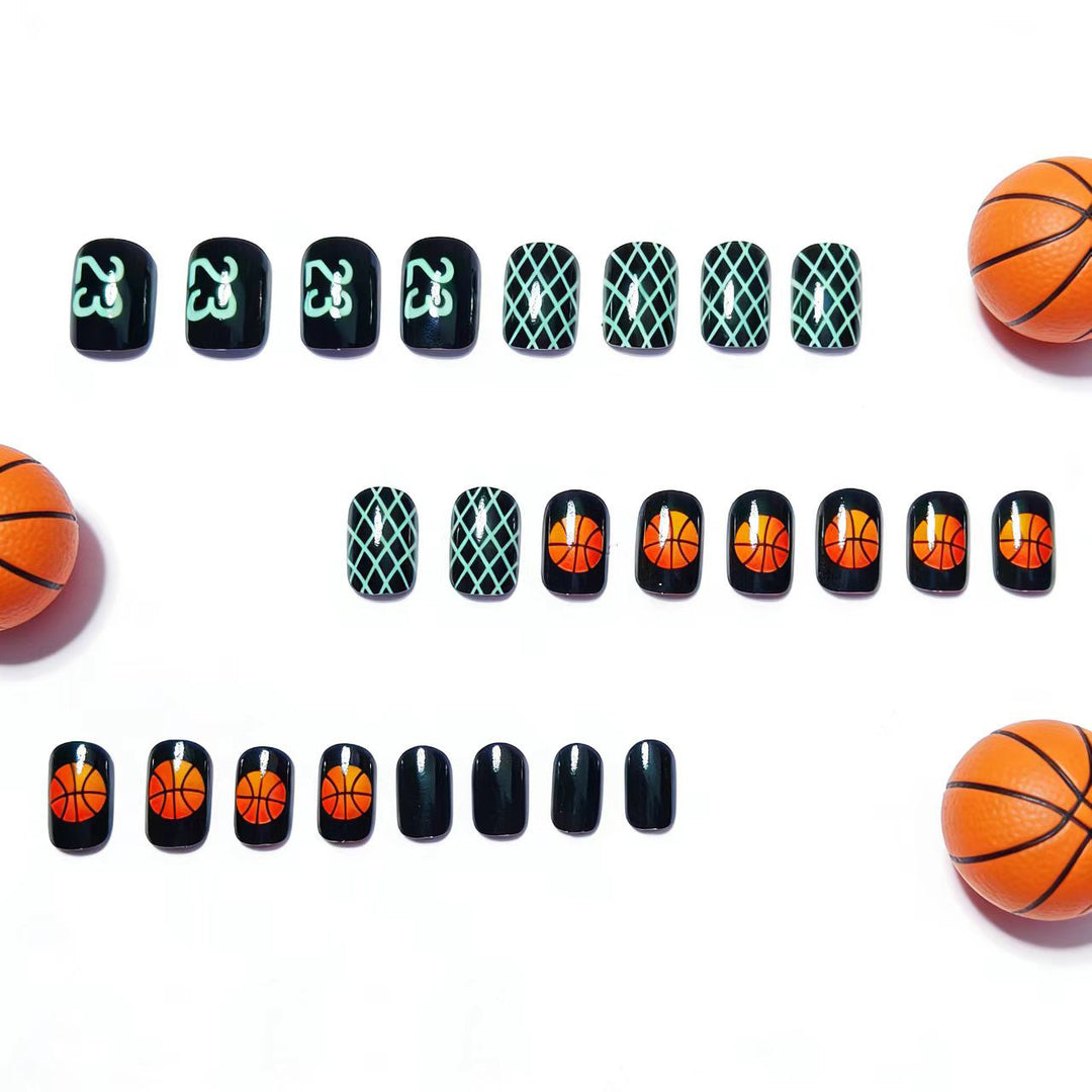 Sportliche Nagelkunst Karnz