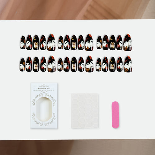 Kreatives Kunstnagelset mit Halloween-Motiv Karnz