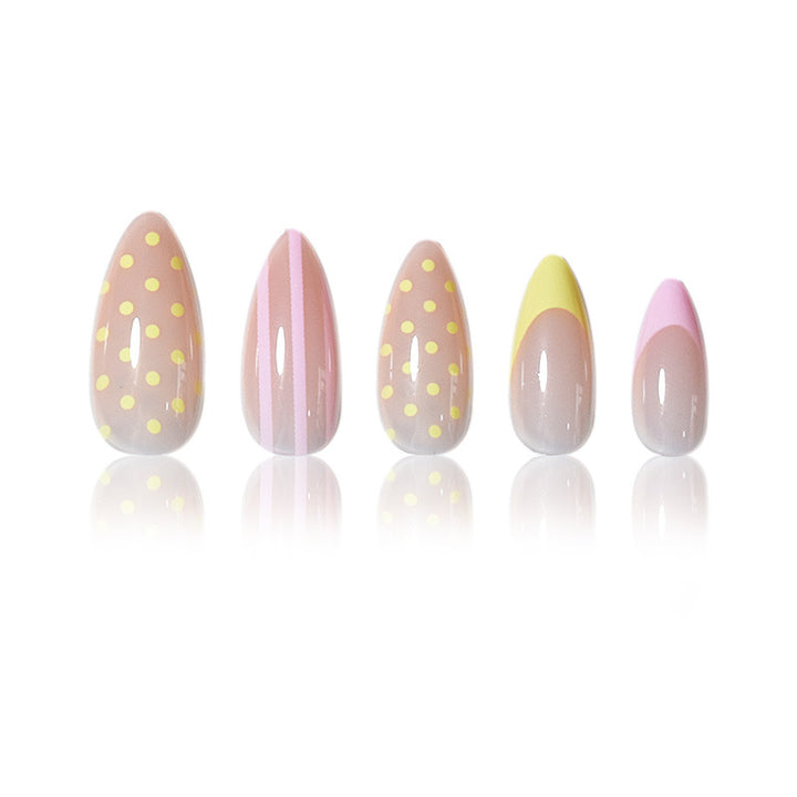 Künstlerisches Press-On-Nagelset mit Punkten und Ombre-Design Karnz