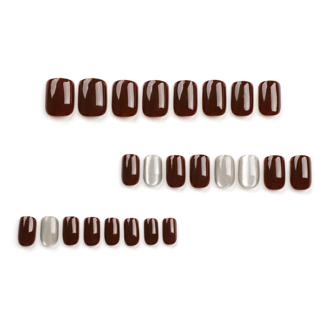 Elegante und kreative Nagelkunst Karnz