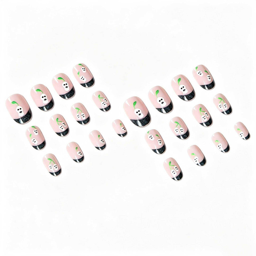 Künstlerisches Schädel-Thema Nagelkunst