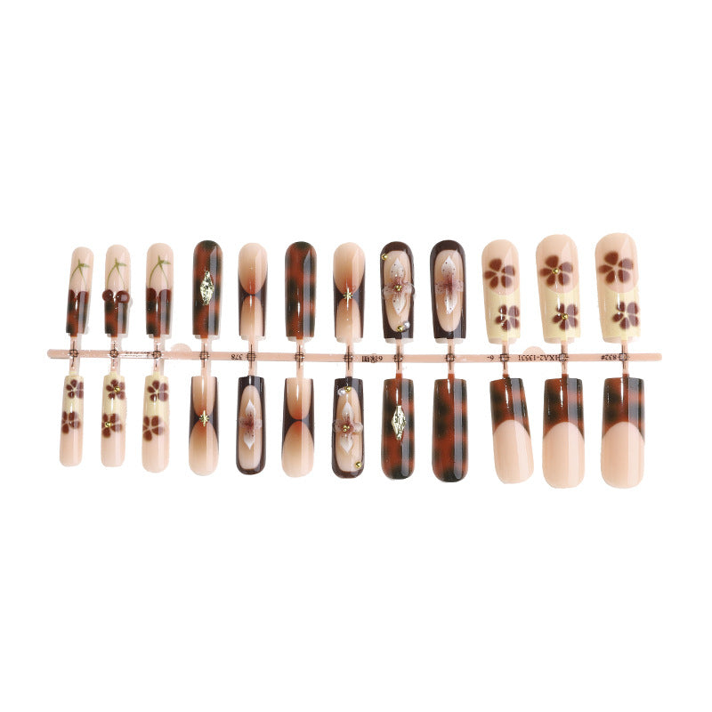 Floral Press-On Nail Set Karnz