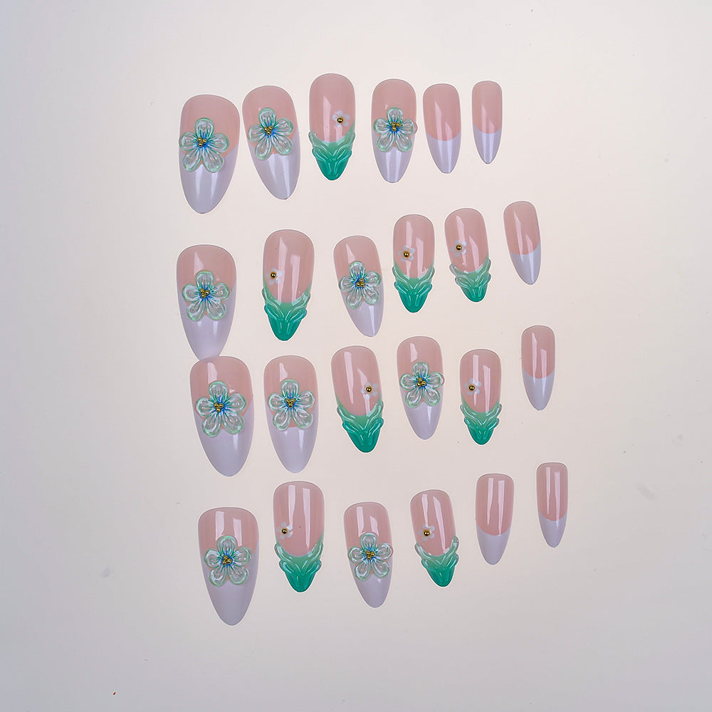 Blumenverzierte Press-On-Nagelset Karnz