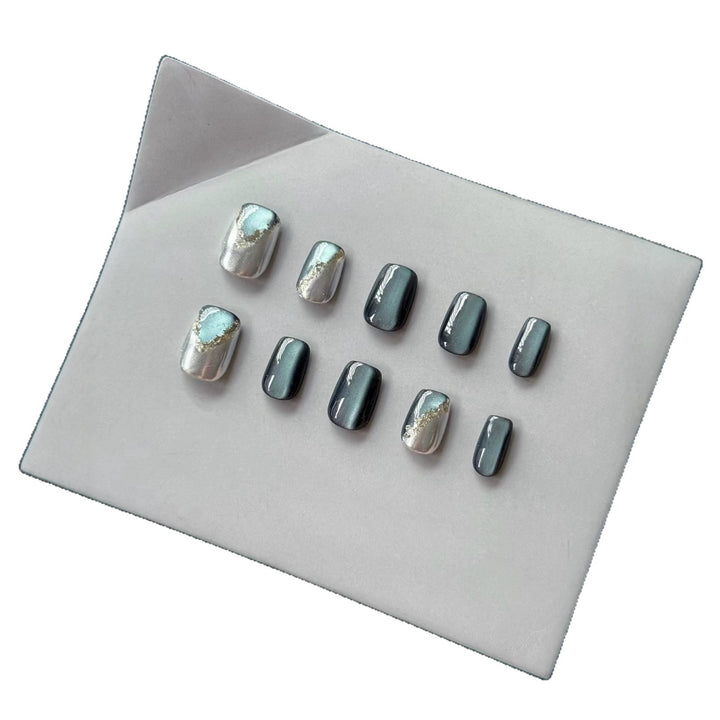Press-On Nagelkunst-Set mit elegantem metallischen Finish