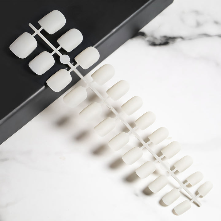 Matte Finish Press-On Nail Tips Karnz