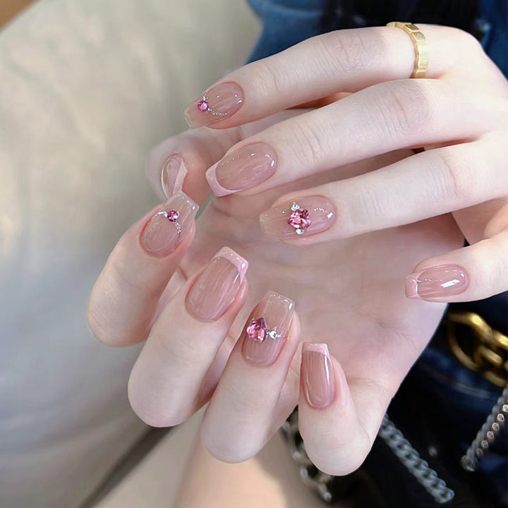 Künstlerisches Press-On-Nagelset mit glitzernden Sternakzenten Karnz