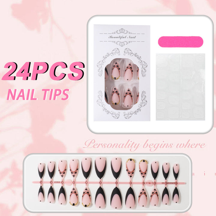Einzigartiges Elegantes Press-On Nagelspitzen Set Karnz