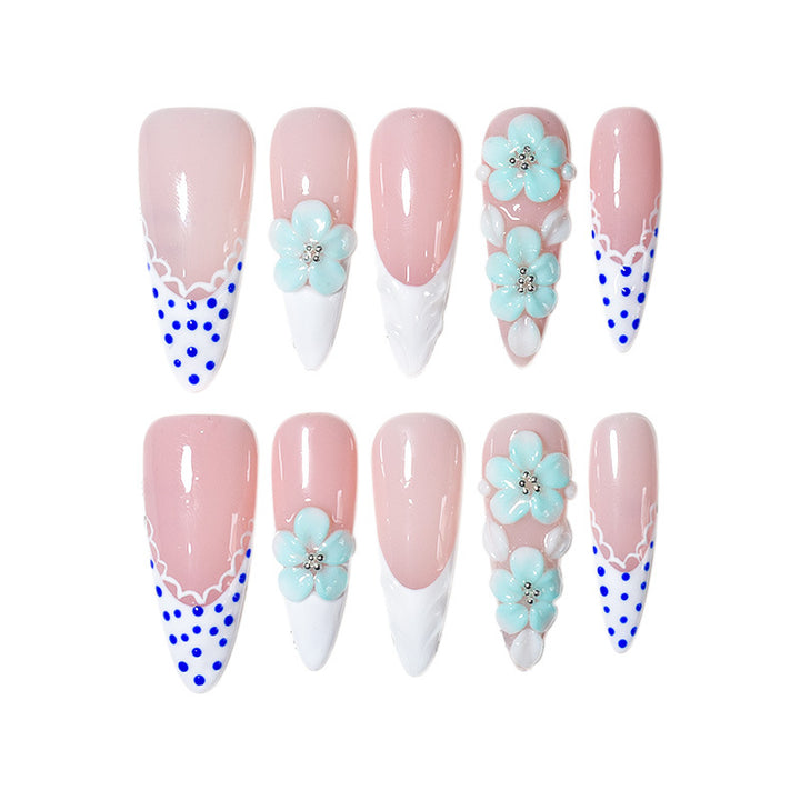 Floral Akzent Nagelkunst Verlängerungen Karnz