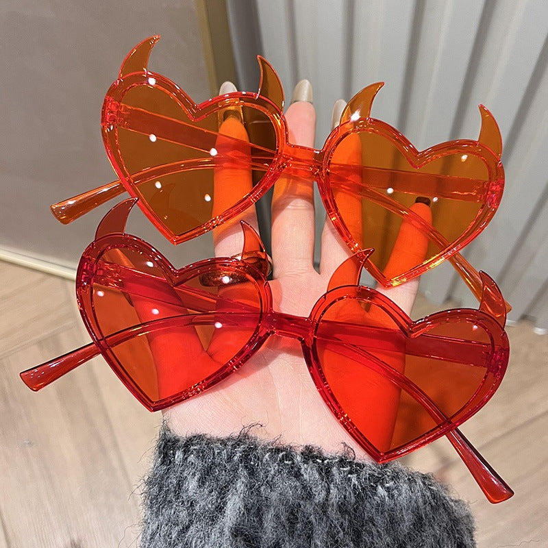 Damen kreative Herzform Sonnenbrille Karnz