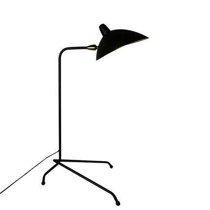 Moderne verstellbare Schreibtischlampe mit minimalistischen Design
