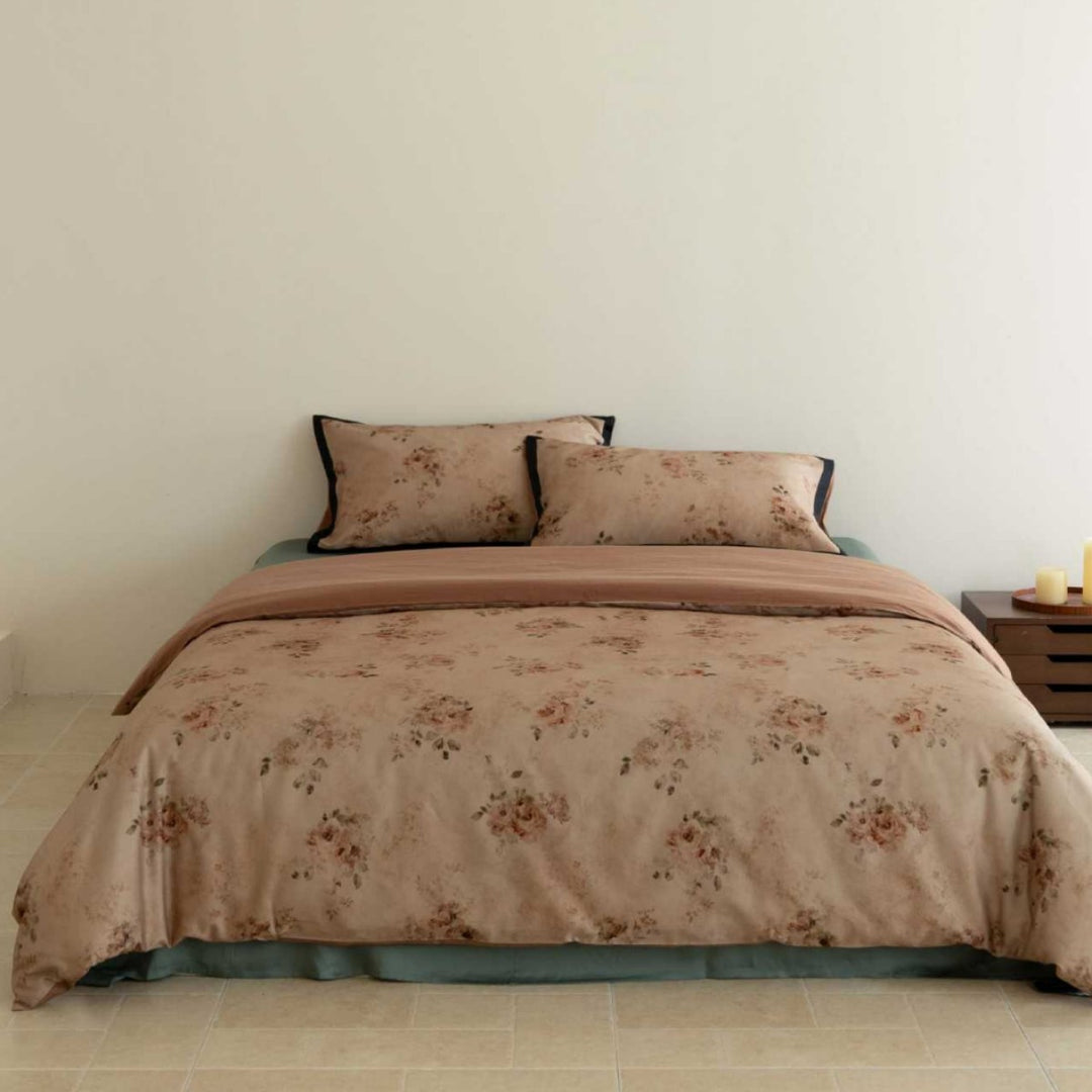 Floral Cotton Sateen Duvet Cover Set with Piped Pillow Shams