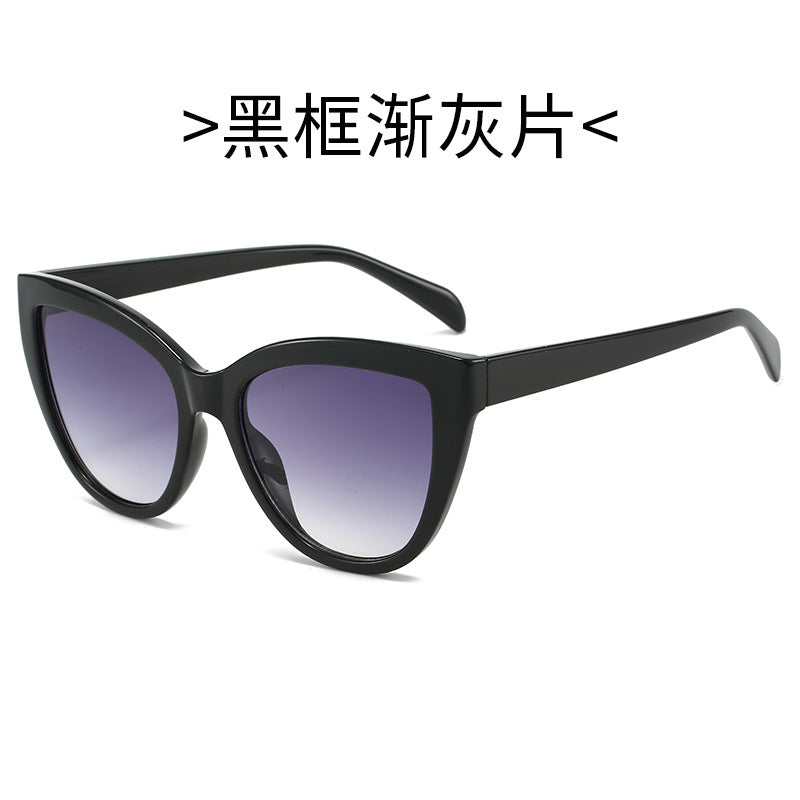 Damen Cat-Eye Sonnenbrille mit transparentem Rahmen und UV-Schutz Karnz