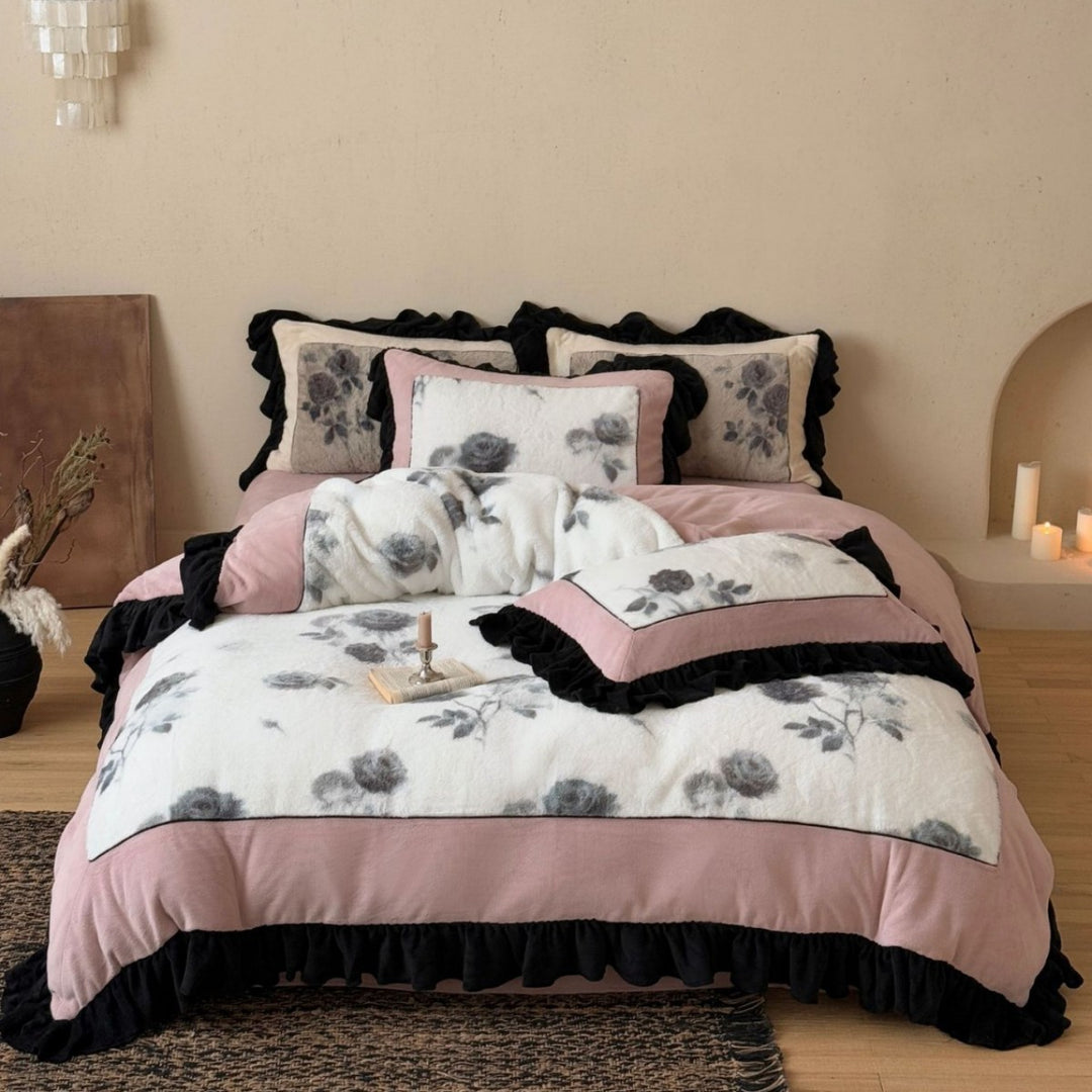 Bettgarnitur Aquarell-Blumenprint mit strukturierter Chenille-Front und kontrastierender Wellenkante