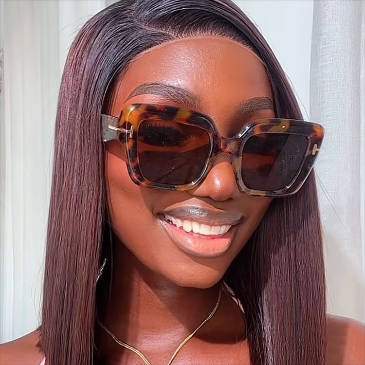 Damen quadratische Sonnenbrille mit komfortablem Kunststoffrahmen und UV-Schutz Karnz