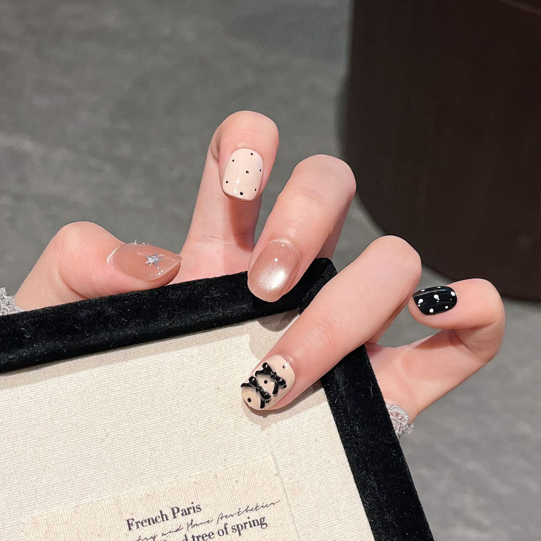 Artistic Nail Design Set Karnz