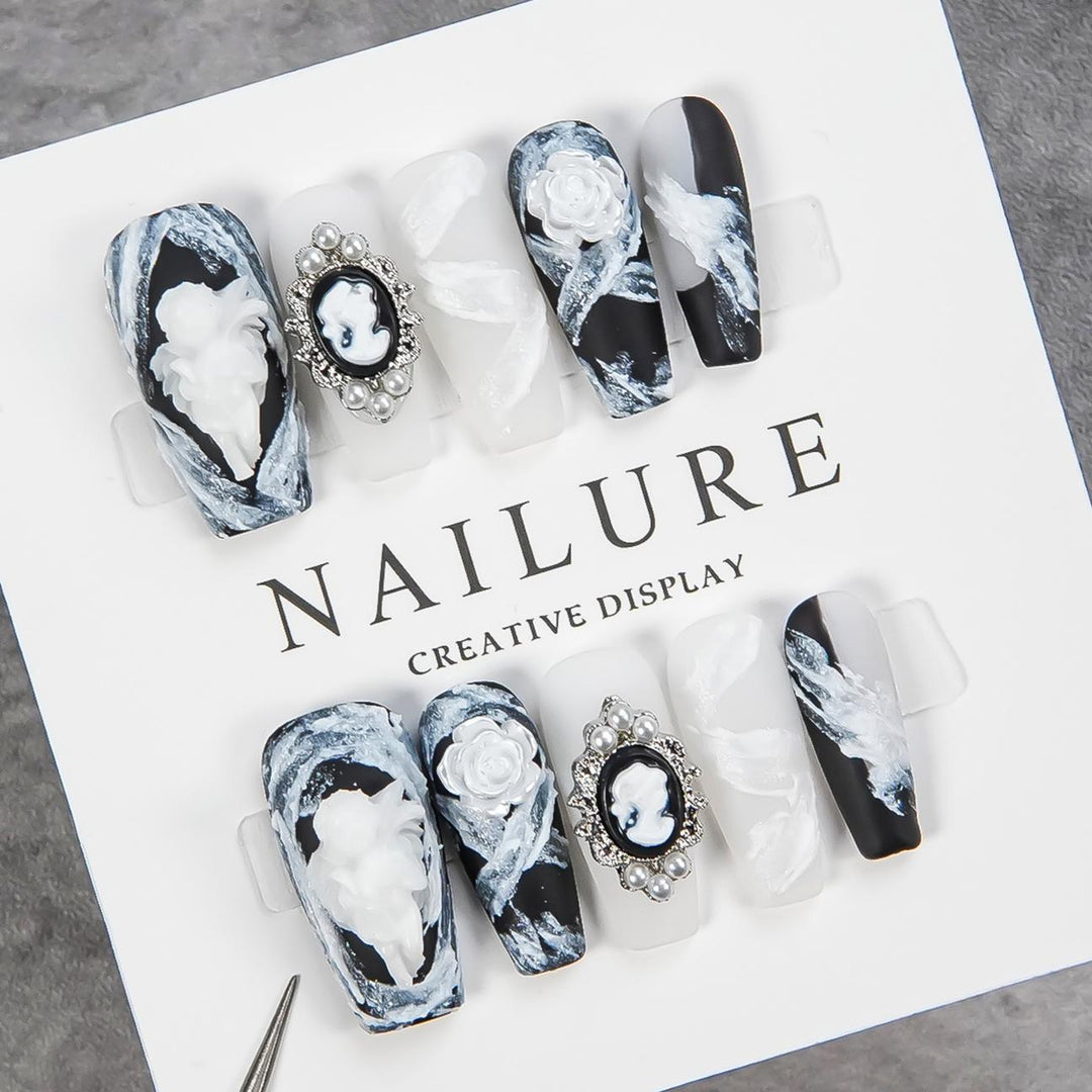 Dekorativer Acryl-Nagelset