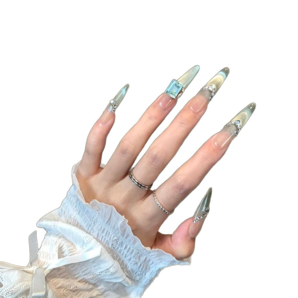 Elegantes, mit Kristallen verziertes Press-On-Nagel-Set