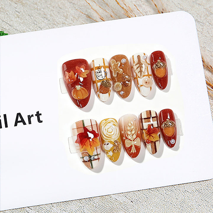 Kunstvolles Nageldesign Karnz