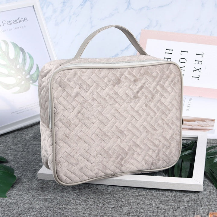 Texturierter Reise-Kosmetik-Organizer