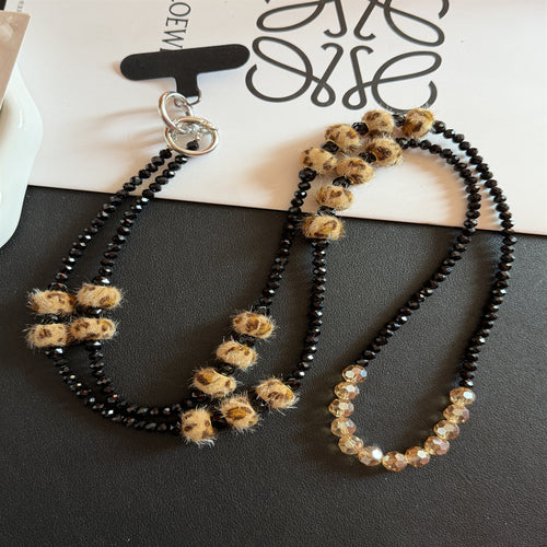 Stylische Perlenkette Karnz