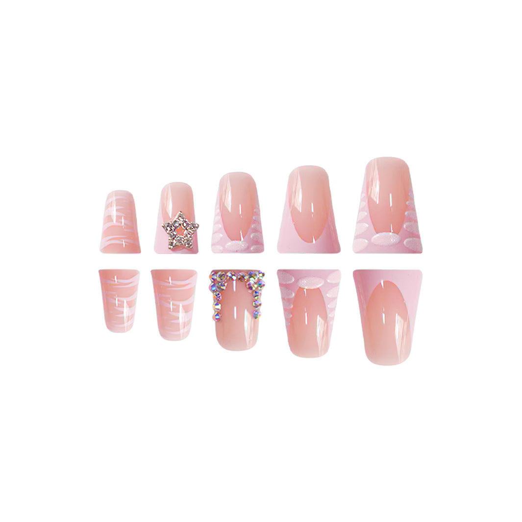 Künstlerisches Nail Set mit Strass-Akzenten zum Aufkleben Karnz