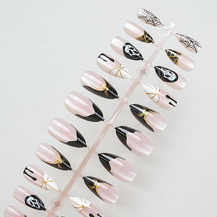 Vielseitiges Press-On Nagelset Karnz