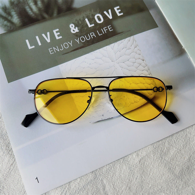 Vintage-inspirierte Pilotensonnenbrille Karnz