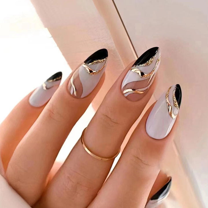 Elegante Künstlerische Nageldesign Set Karnz
