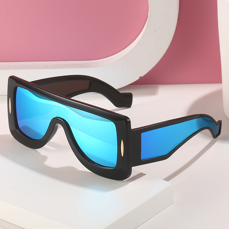 Damen futuristische Oversized Sonnenbrille Karnz