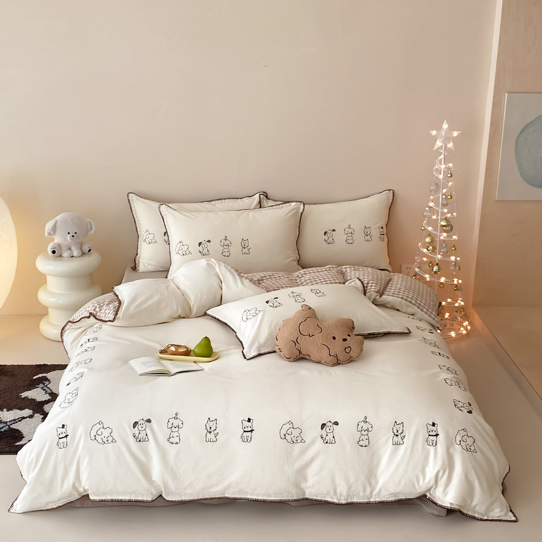 Baumwoll-Bettbezug-Set mit Hunde-Skizze-Stickerei und piped edge
