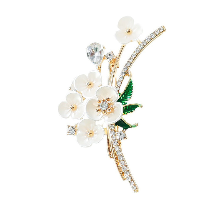 Exquisite Blumenbrosche Karnz